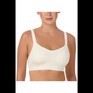 Comfort Code Women's Signature Smooth Wireless Bra Whisper White -